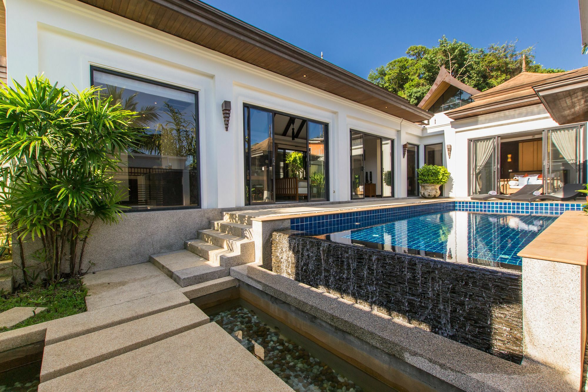 Tulip Pool Villa In Rawai Nai Harn ภายนอก รูปภาพ